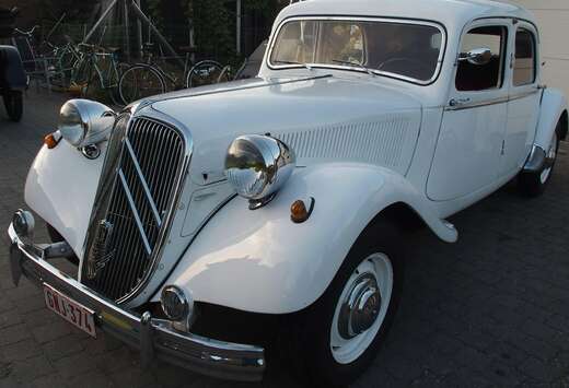 Citroen Traction Avant six 6 cyl.
