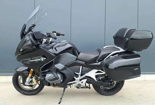 BMW 0