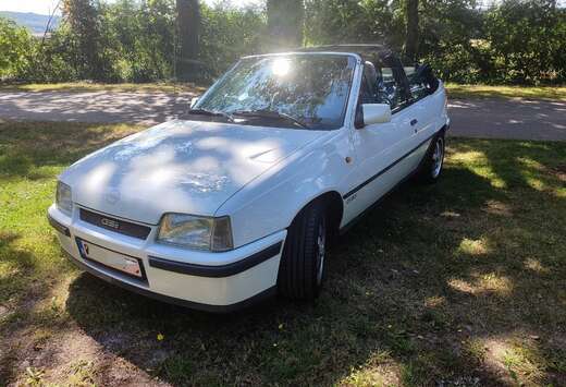 Opel Cabriolet 2.0i GSi