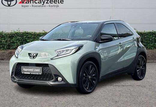 Toyota Black Edition+camera+gps+sens V+A