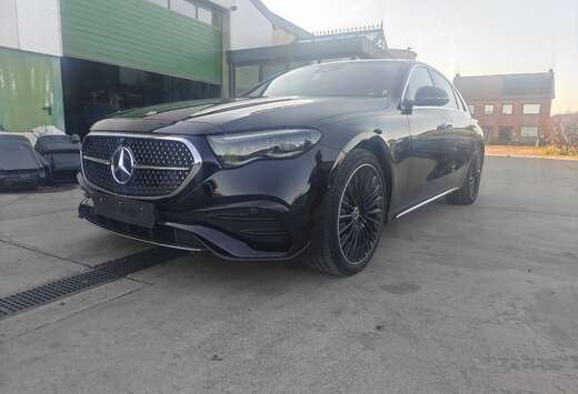 Mercedes-Benz E 300 de AMG line widescreen Nieuwstaat