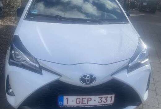 Toyota Yaris Hybrid 1.5i VVT-i GR Sport E-CVT