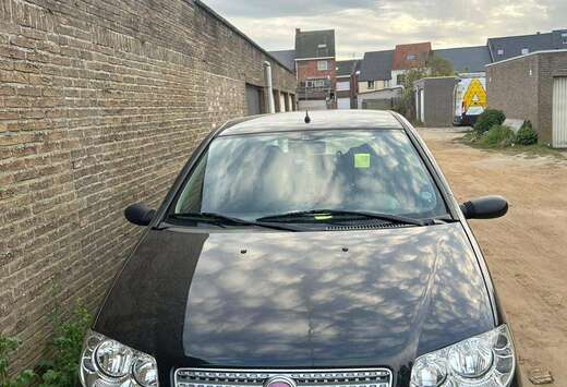 Fiat Punto 1.2i 8v 360