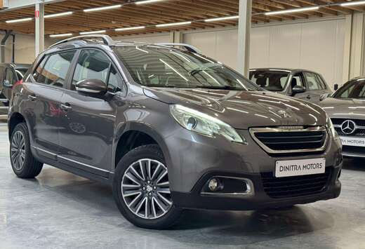 Peugeot 1.2i PureTech Allure S
