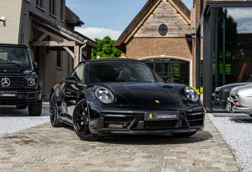 Porsche Carrera (Type 992) Coupé / Schuifdak / Sport ...