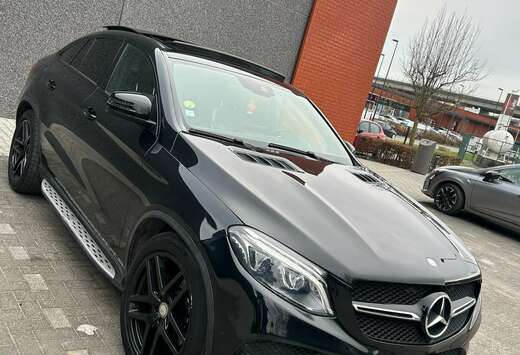 Mercedes-Benz Coupé d 4-Matic