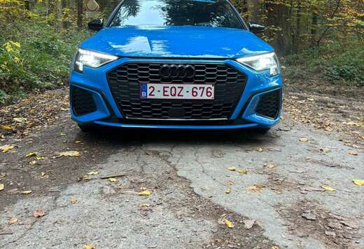 Audi 30 TFSI Sportback S tronic line