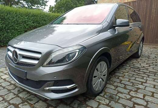 Mercedes-Benz NIET RIJDEND