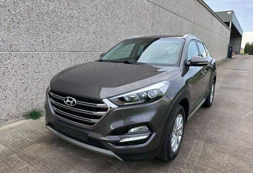 Hyundai Tucson blue 1.6 GDi 2WD Advantage