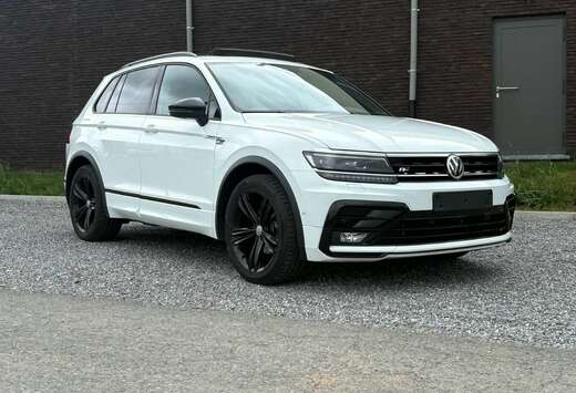 Volkswagen Black R-Line