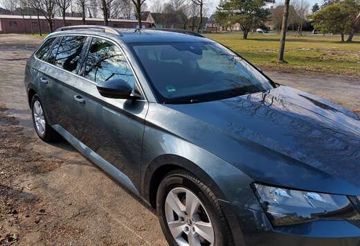 Skoda Superb Combi 1.6 TDI Ambition