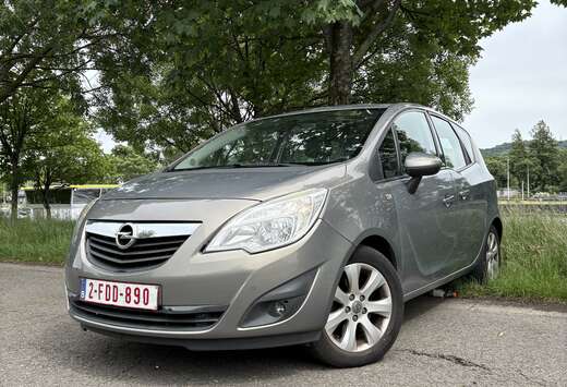 Opel 1.7 CDTi Cosmo DPF