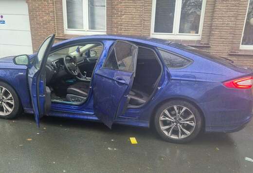 Ford Mondeo 2.0 TDCi ST-Line