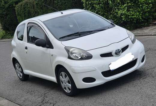 Toyota 1.0i VVT-i
