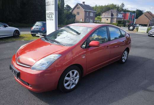 Toyota Prius Hybrid 1.5i VVT-i 16v THS Sol