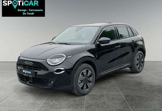 Fiat Pop 1.2 Benzine HYbrid (MHEV) 145 Pk nieuwstaat