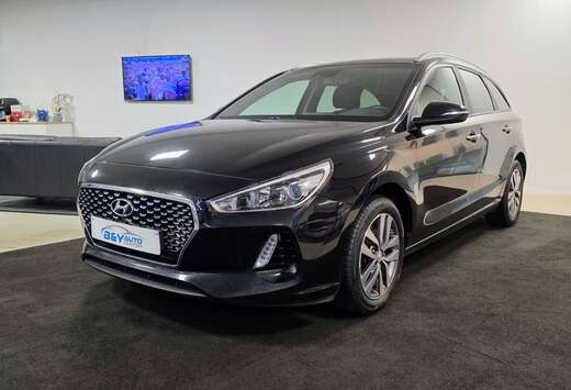 Hyundai i30 Kombi 1.6 CRDI Camera /Keyless /Attache r ...