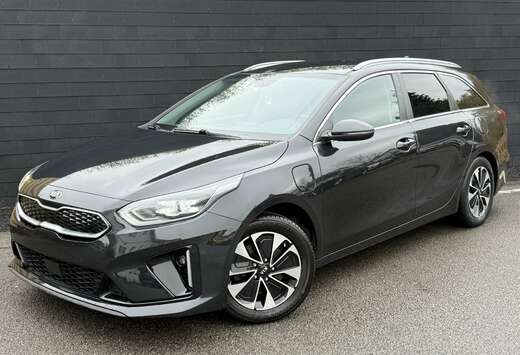 Kia 1.6 PHEV HYBRID+NAVI+CAMERA+SIEG CHAUFF+VENTILE