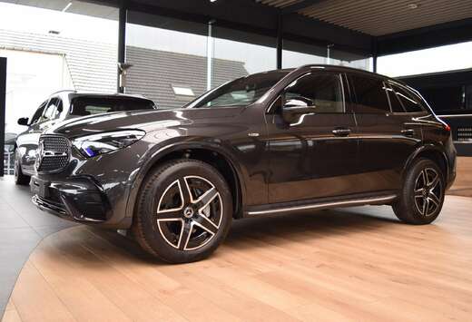 Mercedes-Benz GLC 300 e PHEV AMG Line / Nightpakket