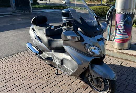 Suzuki Executive