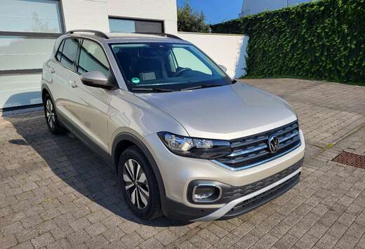 Volkswagen 1.0 TSI MOVE NAVI ADAPT CRUISE CAMERA ZETE ...