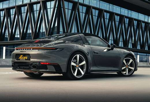 Porsche 911 TARGA 4 / BI-COLOR MANUFAKTUR / BURMESTER ...