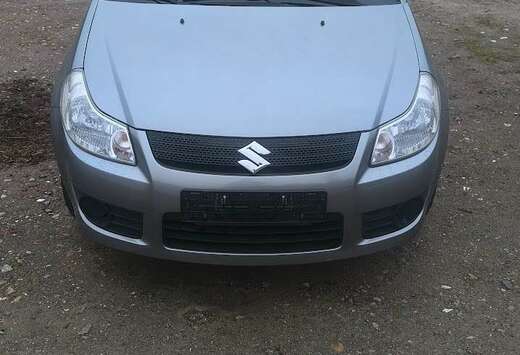 Suzuki SX4 1.5i GA