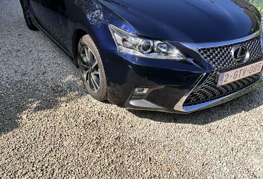 Lexus 1.8i Business Line E-CVT (EU6.2)