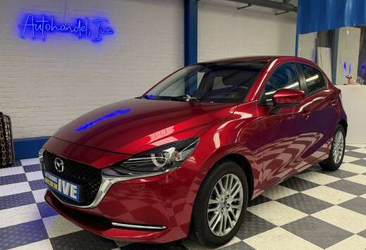 Mazda 2 1.5i e-Skyactiv-G **COSMO**