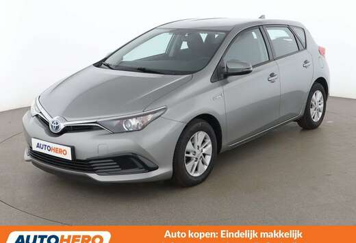 Toyota 1.8 Hybrid Business
