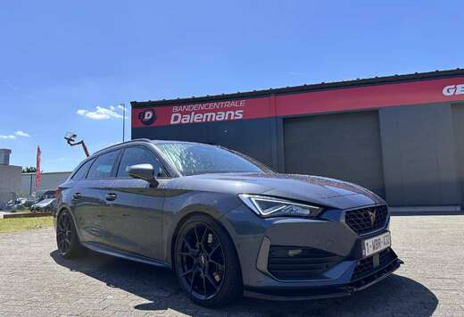 Leon ST e-Hybrid 1.4 DSG (180 kW)