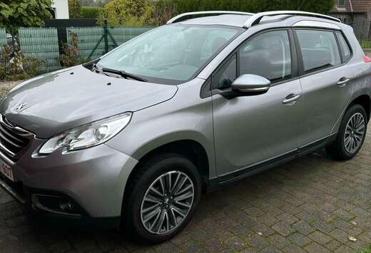 Peugeot 2008 1.2i PureTech Access