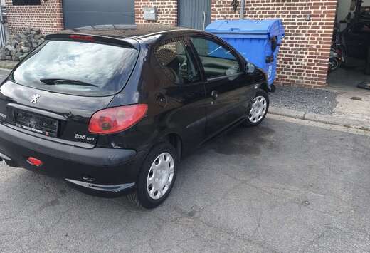 Peugeot 1.4 HDi XT