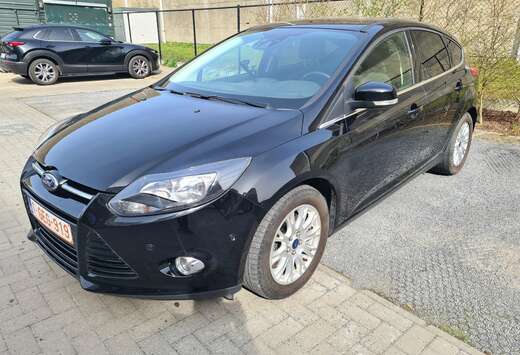 Ford Focus 1.6 EcoBoost Start-Stopp-System Titanium
