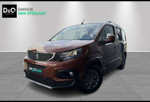 Peugeot Allure.GPS.CARPLAY.CAMERA.ANDROID AUTO