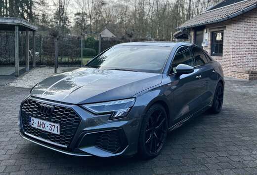 Audi 35 TFSI S line tronic