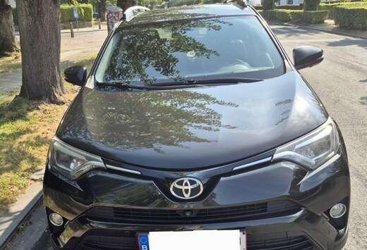 Toyota RAV4 2.0 D-4D 2WD C. & pack Dynamic