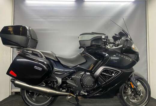 Triumph TRIUMPH TROPHY 1200 SE *** garantie ***