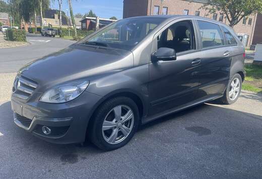 Mercedes-Benz B170