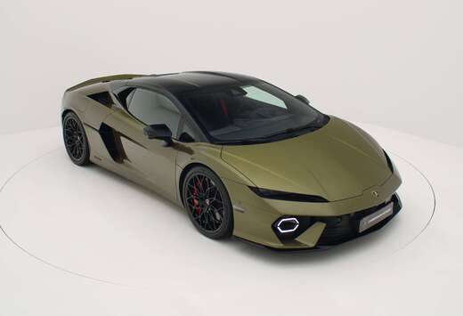 Lamborghini 4.0 BiTurbo V8 920hp Plugin Hybrid.