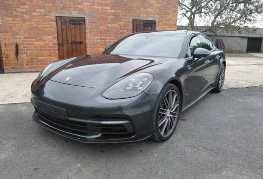 Porsche 4 3.0 V6 Turbo PDK