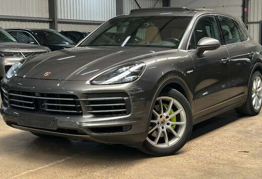 Porsche Cayenne 3.0i V6 PHEV Tiptronic S