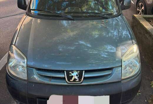 Peugeot Partner 1.4i XT
