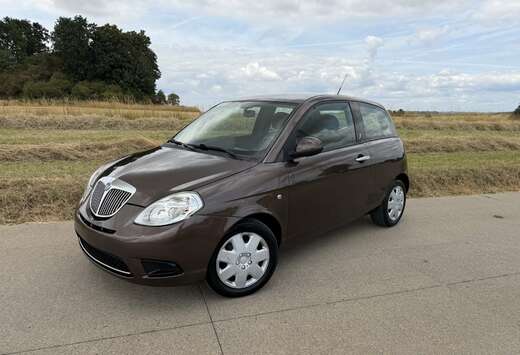 Lancia 1.4i Boite Auto - Clim- Vitre Electrique