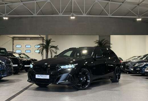 BMW iA Touring M-Sport Full Black - Fabrieksgarantie