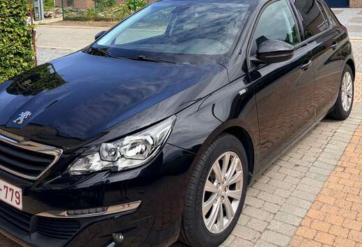 Peugeot 308 1.2 PureTech Active STT