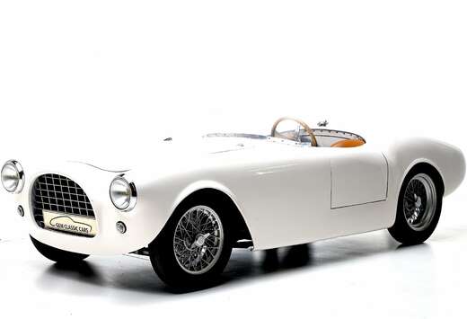 Andere  CISITALIA (Auto Italia)