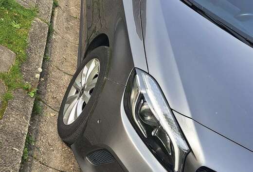 Mercedes-Benz d