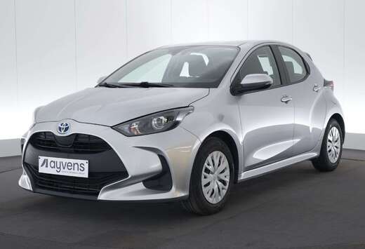 Toyota 1.5 VVT-I HEV Dynamic E-CVT CAM Carplay Cruise ...