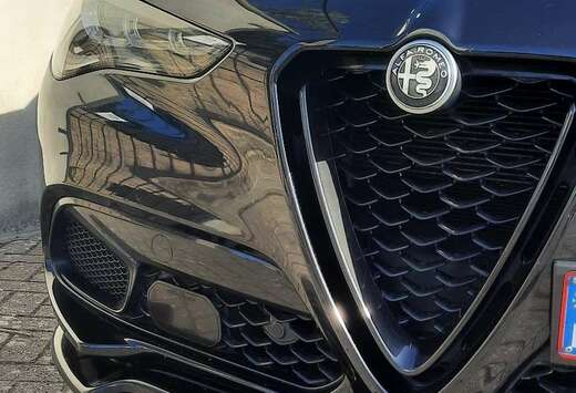 Alfa Romeo stelvio competizione
